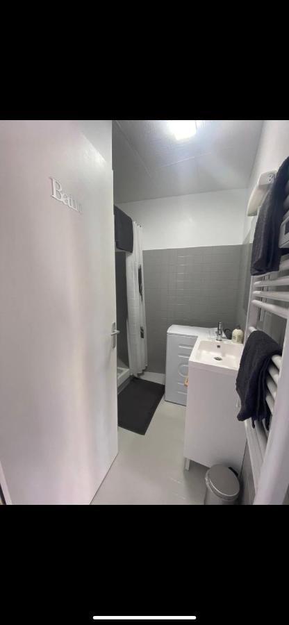 Le 35 Liberte-Spacieux Appartement Avec Balcon Et Local Velos-Centre Commercial Polygone Μπεζιέ Εξωτερικό φωτογραφία